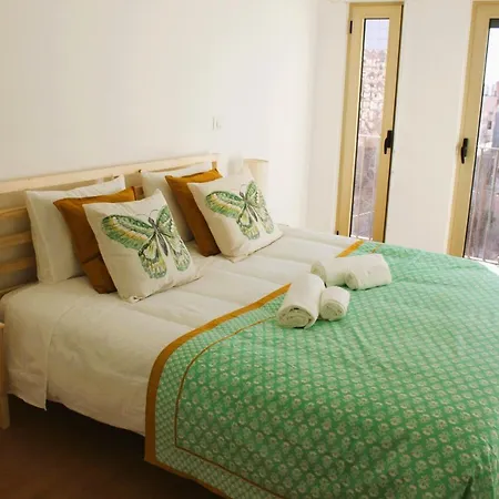 Ferienwohnung 5Min Walk From Subway Station & Free Parking Lissabon Exterior foto